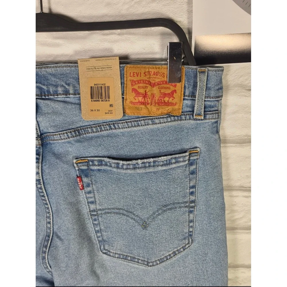 Levis 511 Slim Fit Jeans Mens 36x30 Light Wash Blue Stretch Denim 045111432
